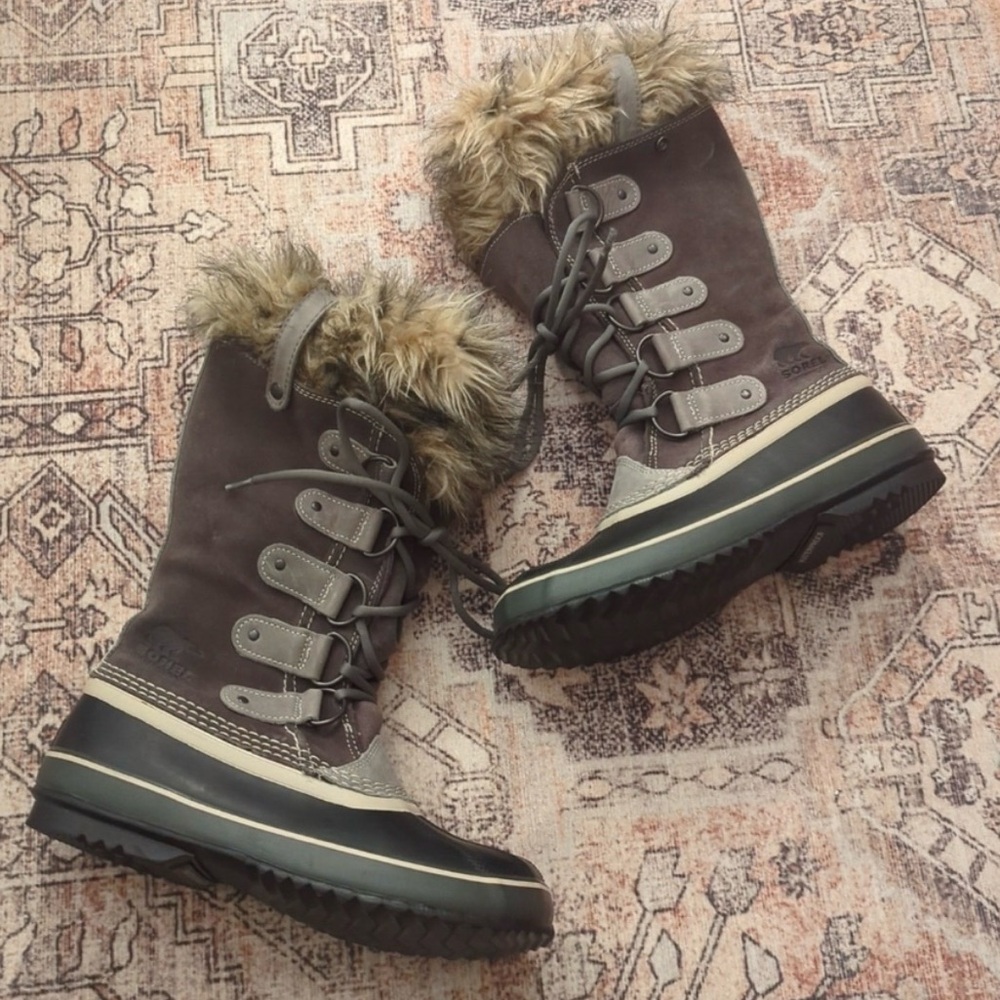 SOREL Women’s Joan of Arctic Boots ❄️🤎‎